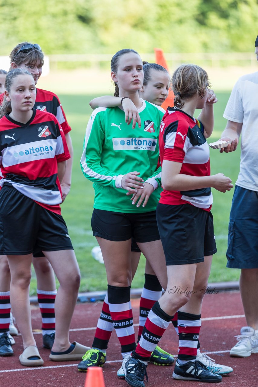 Bild 69 - Loewinnen Cup
